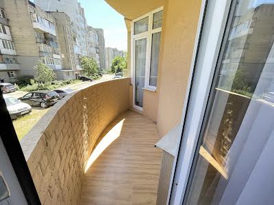 квартира по адресу Владимира Лучаковского ул., 5