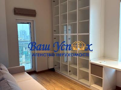 квартира за адресою Болсуновська вул. (Сергія Струтинського), 12