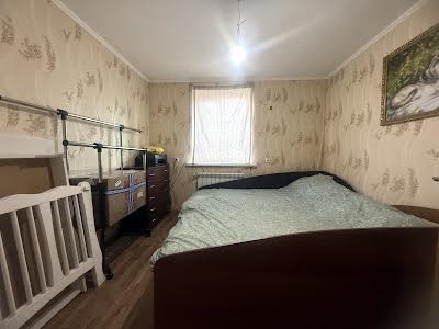 будинок за адресою О.Вишні, 2