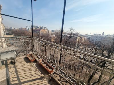 квартира за адресою Нижній Вал вул., 37/20