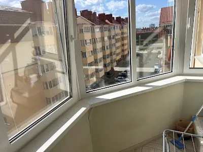 квартира за адресою Бишівська вул., 7