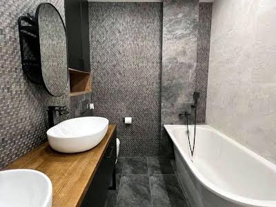 квартира за адресою Академіка Вернадського бульв., 24