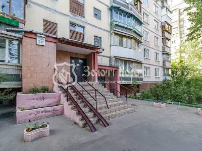 квартира за адресою Свободи просп., 24-А