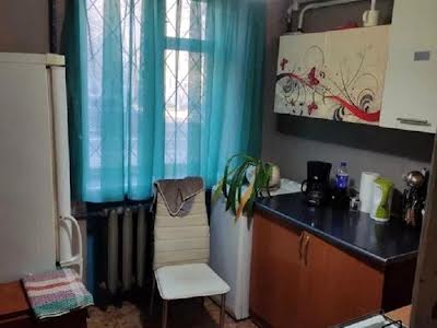 квартира за адресою Пасічна вул., 10