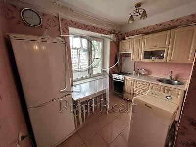 квартира по адресу Амвросия Бучмы бульв., 6