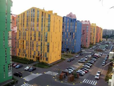 квартира за адресою Регенераторна вул., 4 к1