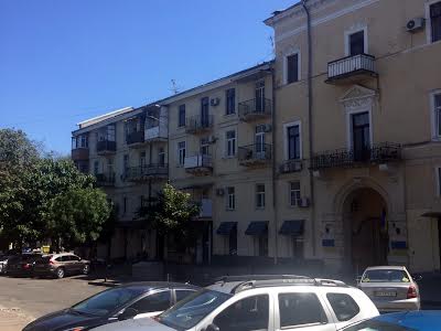 квартира за адресою Соборна пл., 1