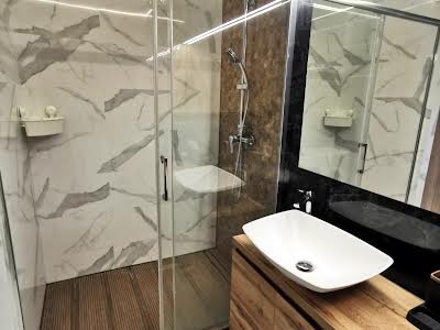 квартира за адресою Драгоманова вул., 2б