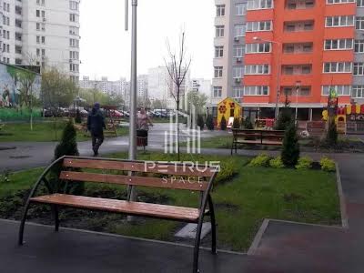 квартира за адресою Олени Пчілки вул., 3-Д