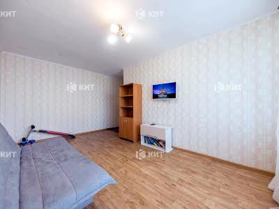 квартира за адресою Старицького вул., 9