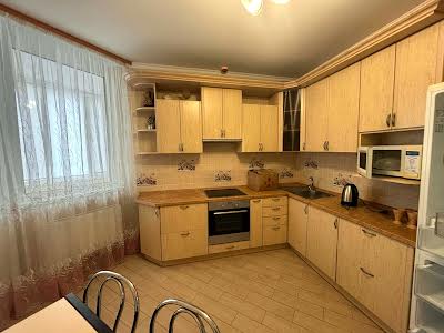 квартира за адресою Композитора Мейтуса вул., 4