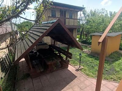 будинок за адресою вул. Лісова, 13