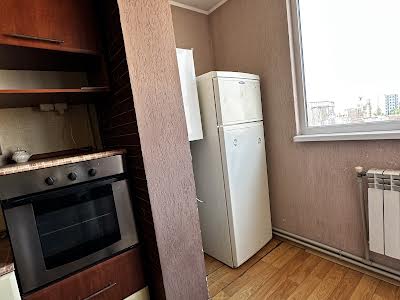 квартира за адресою Олександра Довженка вул., 9б