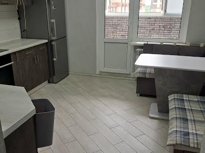 квартира за адресою Сергія Данченка вул., 1