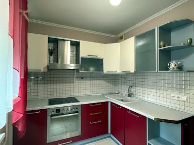 квартира по адресу Николая Ушакова ул., 16