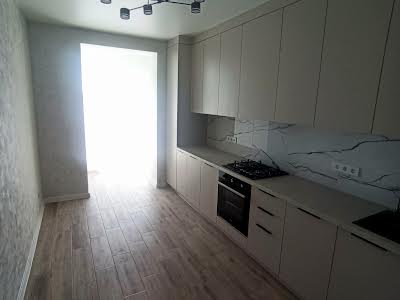 квартира за адресою Подільська вул., 10/3