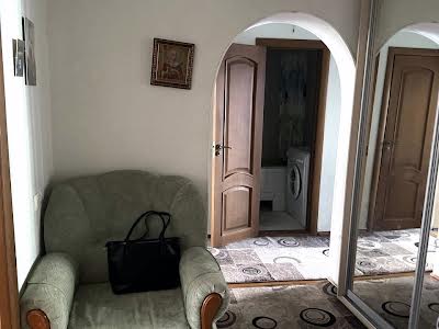 квартира по адресу Быкова Леонида бульв., 7