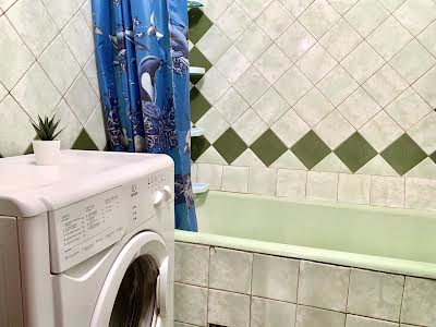 квартира по адресу Быкова Леонида бульв., 5