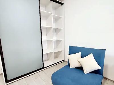 квартира за адресою Сімейна вул., 4