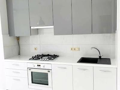 квартира по адресу Юнатская ул., 19