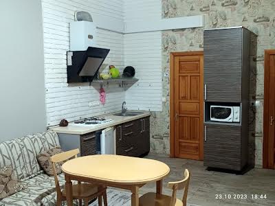 квартира за адресою Ніжинська вул., 54