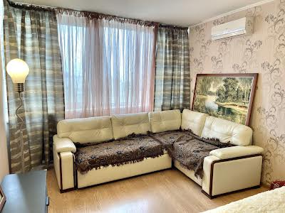 квартира за адресою Вишгородська вул., 45А/4