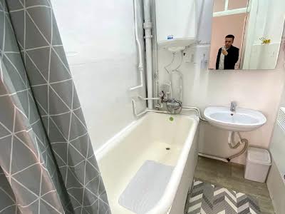 квартира за адресою Сербська вул., 13