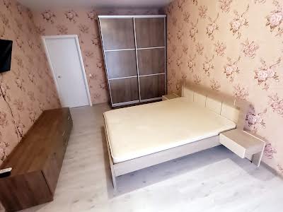 квартира за адресою Драгоманова вул., 2