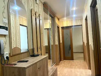 квартира за адресою Володимира Великого вул. (), 10