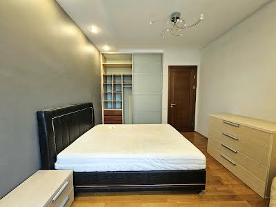 квартира по адресу Панаса Мирного ул., 8