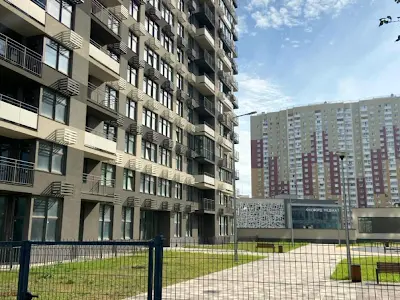 квартира по адресу Александра Олеся ул., 5