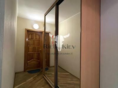 квартира за адресою Теремківська вул., 1