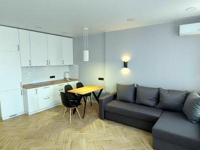 квартира за адресою Столичне шосе, 3