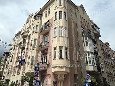квартира за адресою Рейтарська вул., 20/24