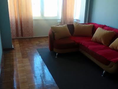 квартира за адресою Ентузіастів вул., 11
