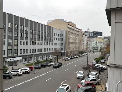 квартира по адресу Жилянская ул., 30/32