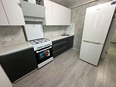 квартира за адресою Запорізька вул., 1