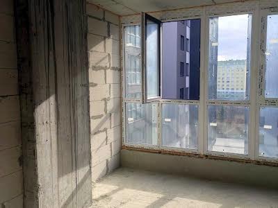 квартира за адресою Роксоляни вул., 2