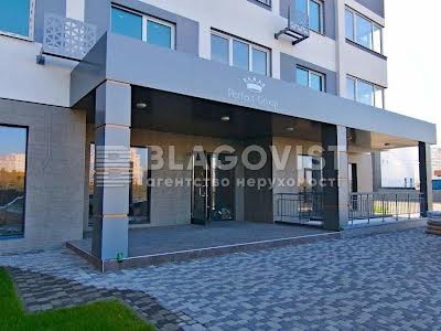 квартира по адресу Ревуцкого ул., 40-Г