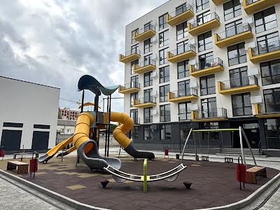 квартира за адресою Володимира Навроцького вул., 37
