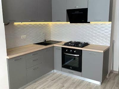 квартира за адресою Юнацька вул., 19