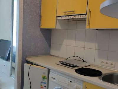 квартира за адресою Ніни Строкатої вул. (Буніна), 8