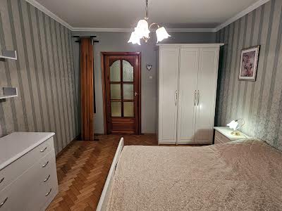 квартира по адресу Гриненко ул., 1-А