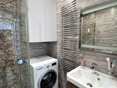 квартира по адресу Киев, Кондратюка Юрия ул., 5