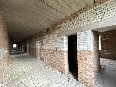 комерційна за адресою Броварська, 1 А