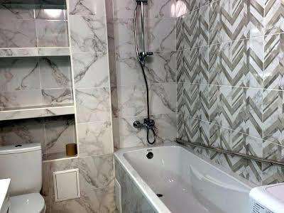 квартира за адресою Кадецький гай, 10