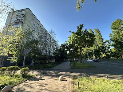 квартира за адресою Русанівська набережна вул., 10
