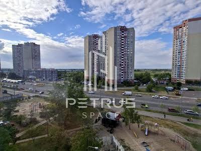 квартира за адресою Милославська вул., 31