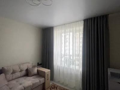 квартира за адресою Сімейна вул., 5