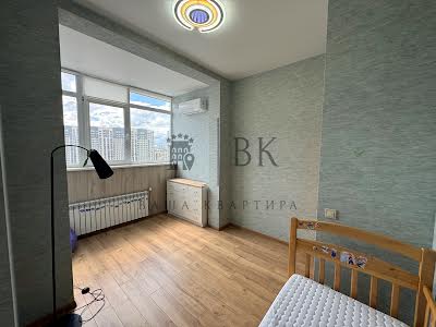 квартира за адресою Деміївська вул., 13